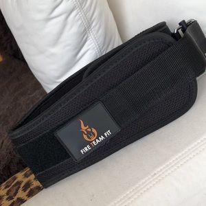 Fire🔥Team Fit Weight Training Unisex Adjustable velcro, Silver tone buckle belt
